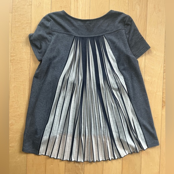 BOSS Orange Athleisure Top - Picture 6 of 9